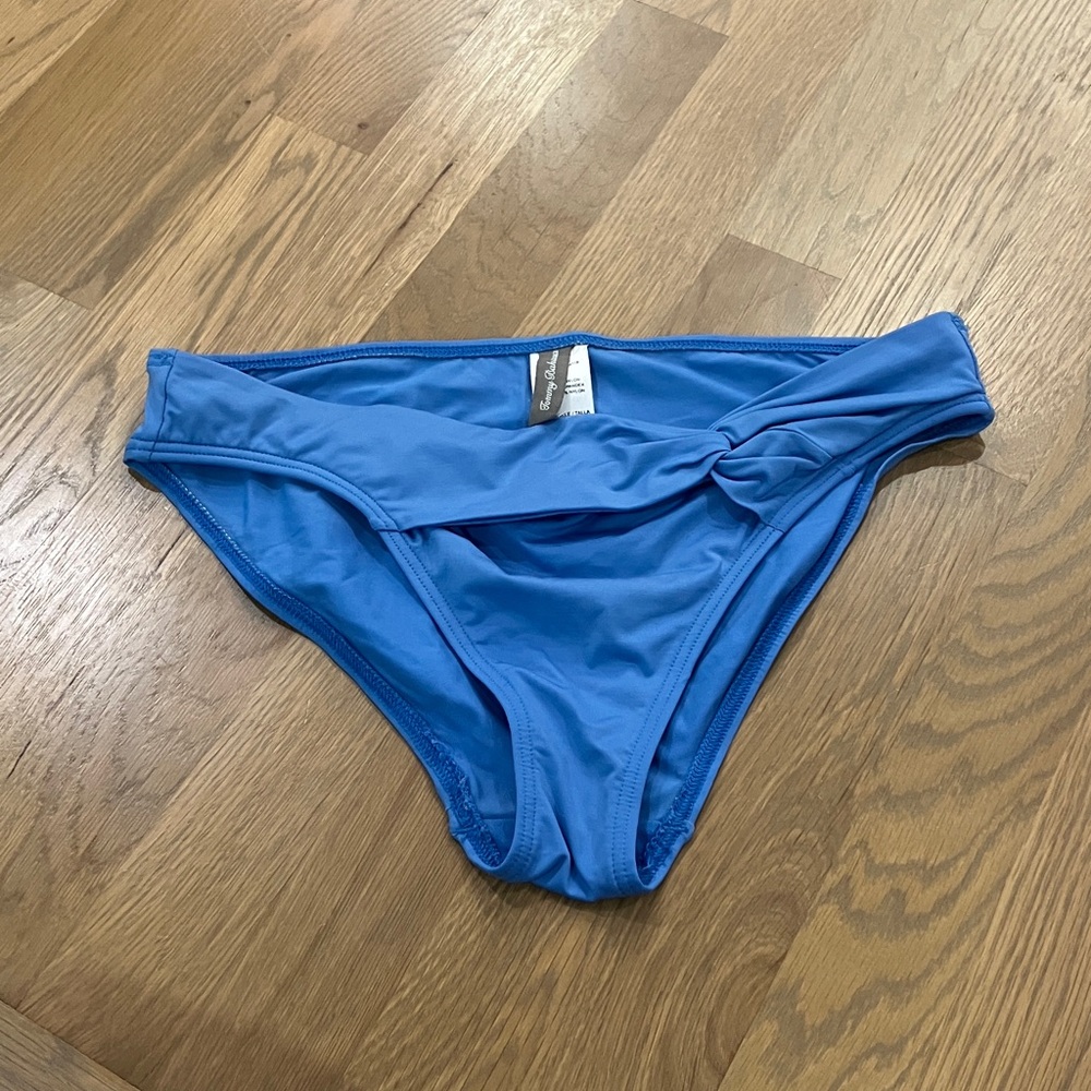 Tommy Bahama Women's Solid Blue Tankini Set Swimsuit - Top And Bottom - Picture 6 of 10